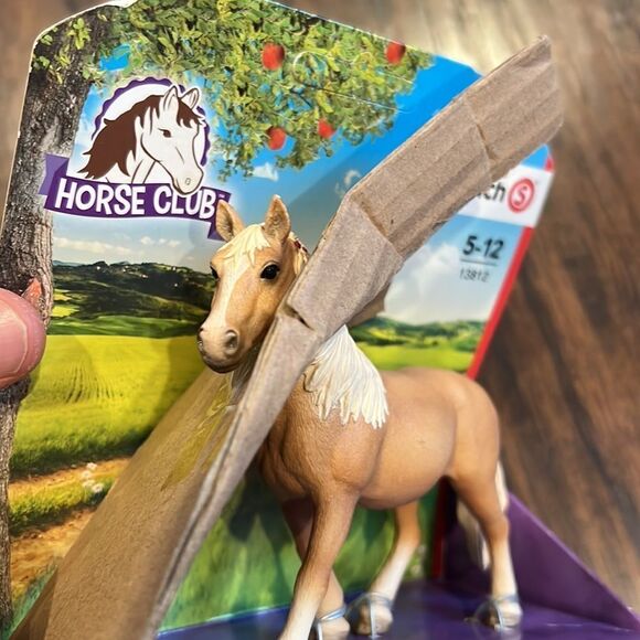 SCHLEICH NEW / Haflinger Mare HORSE W/ Braids 13812 new never played with - Picture 3 of 7